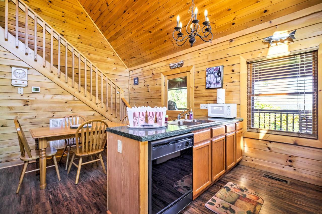 Sevierville Retreat Private Hot Tub And Lake Views! ภายนอก รูปภาพ
